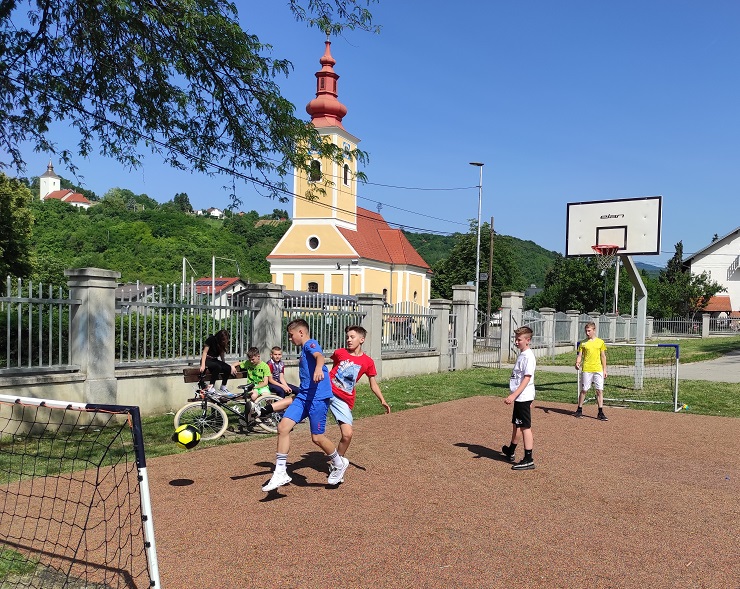 KARITATIVNA GRUPA U DJEČJEM DOMU