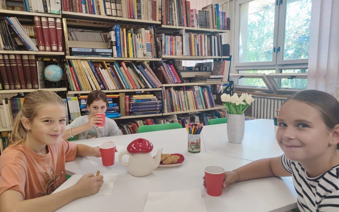 Male knjižničarke ponovno u knjižnici