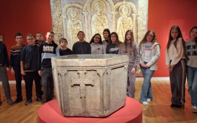 Posjet izložbi „U početku bijaše kraljevstvo“ u Klovićevim dvorima